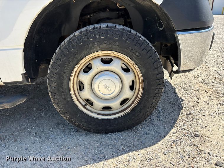 image for item DT0232 2014 Ford F150 Ext. Cab pickup truck