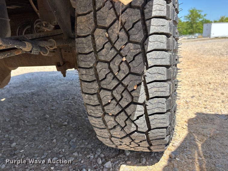 image for item DT0232 2014 Ford F150 Ext. Cab pickup truck