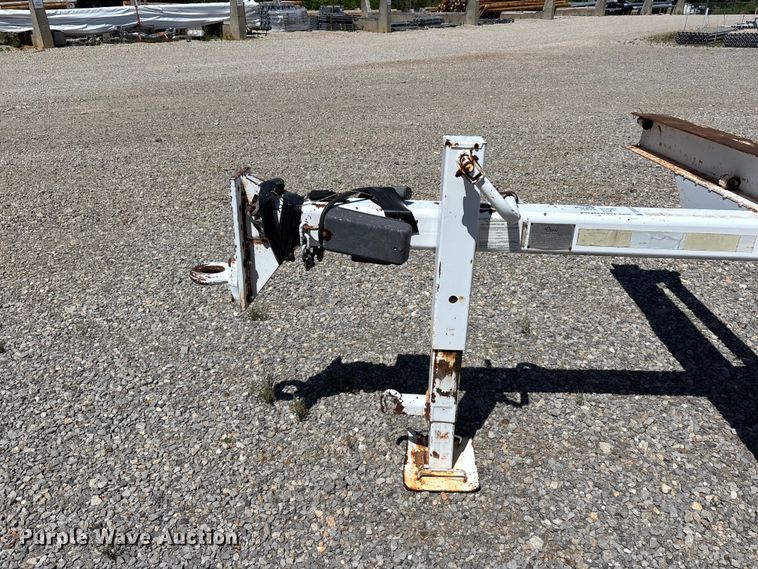 image for item DT0233 2003 H.E.R.S. P-15 pole trailer