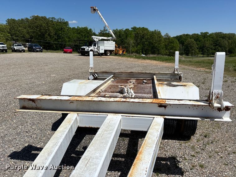 image for item DT0233 2003 H.E.R.S. P-15 pole trailer