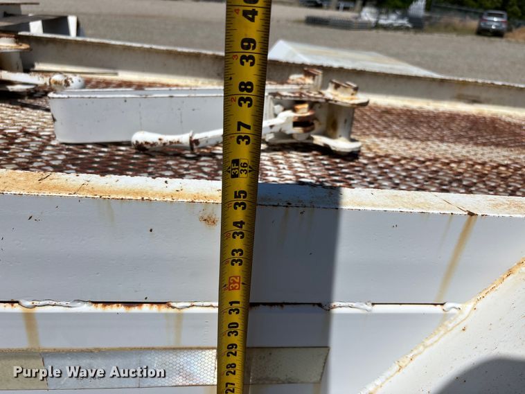 image for item DT0233 2003 H.E.R.S. P-15 pole trailer