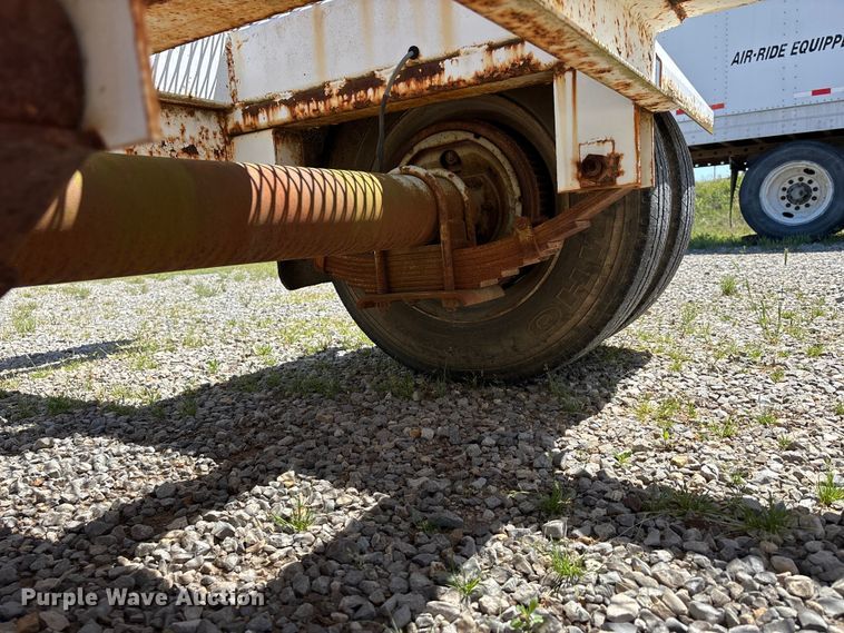 image for item DT0233 2003 H.E.R.S. P-15 pole trailer