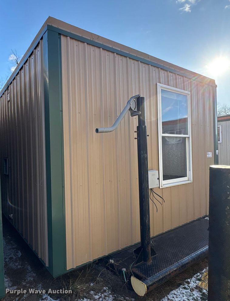 image for item DT2820 Skid mounted living quarters