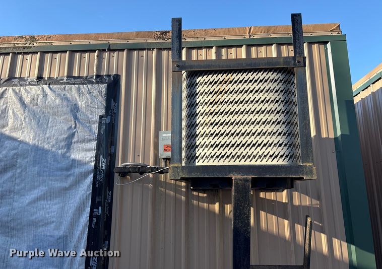 image for item DT2820 Skid mounted living quarters