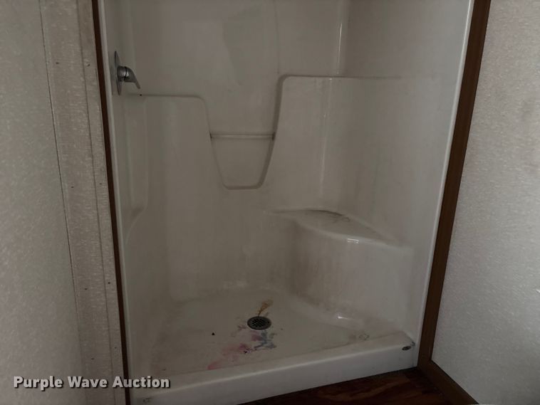 image for item DT2820 Skid mounted living quarters