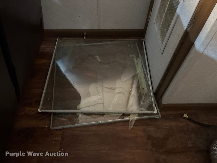 image for item DT2820 Skid mounted living quarters