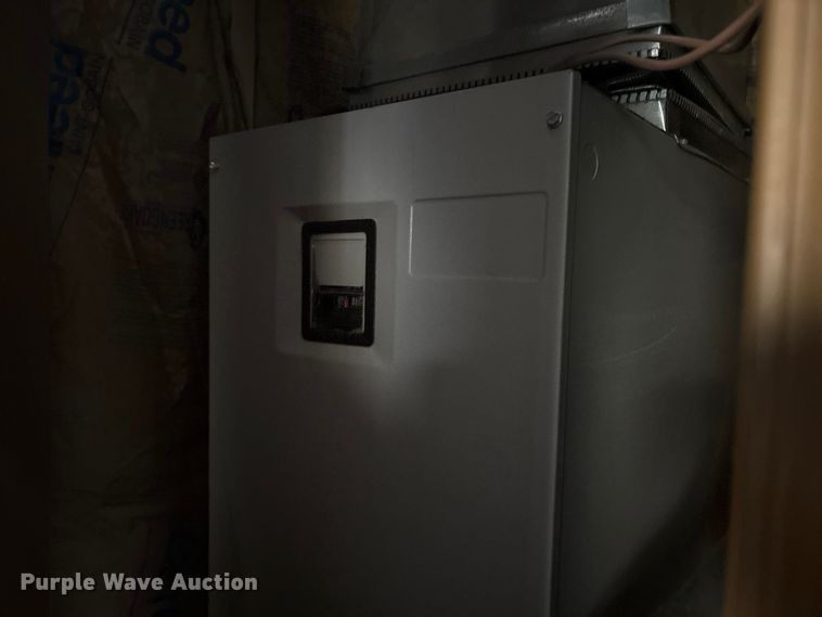 image for item DT2820 Skid mounted living quarters