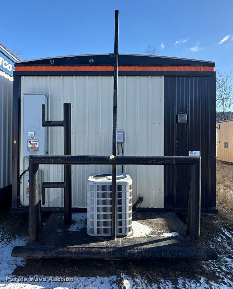 image for item DT2821 Skid mounted living quarters