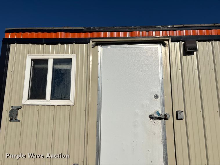image for item DT2821 Skid mounted living quarters