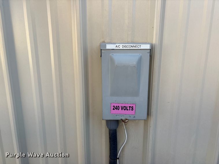 image for item DT2823 Skid mounted living quarters