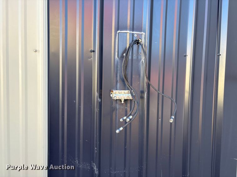 image for item DT2823 Skid mounted living quarters