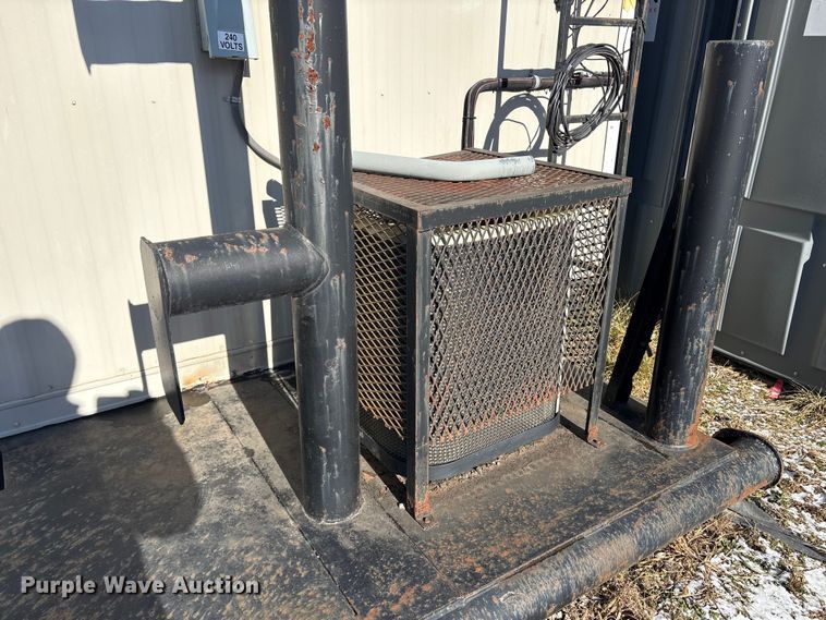 image for item DT2826 Skid mounted living quarters