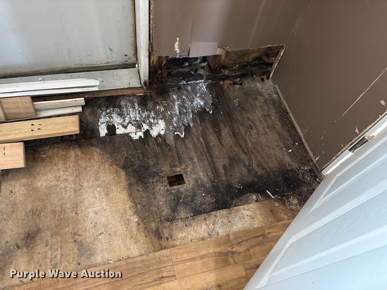 image for item DT2826 Skid mounted living quarters