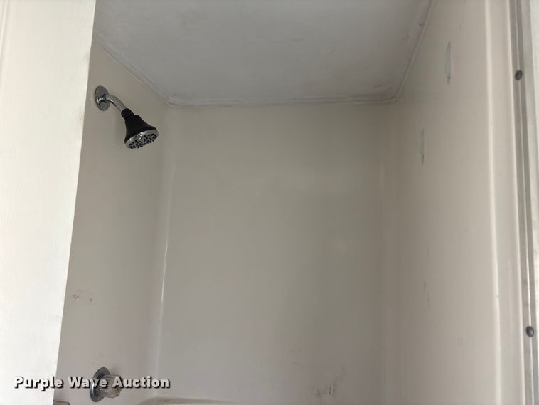 image for item DT2826 Skid mounted living quarters