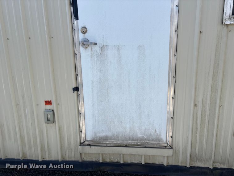 image for item DT2827 Skid mounted living quarters