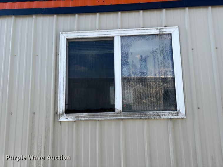 image for item DT2827 Skid mounted living quarters