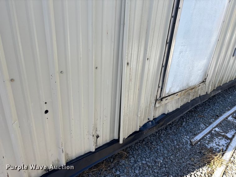 image for item DT2827 Skid mounted living quarters