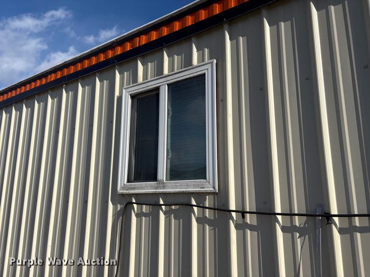 image for item DT2827 Skid mounted living quarters