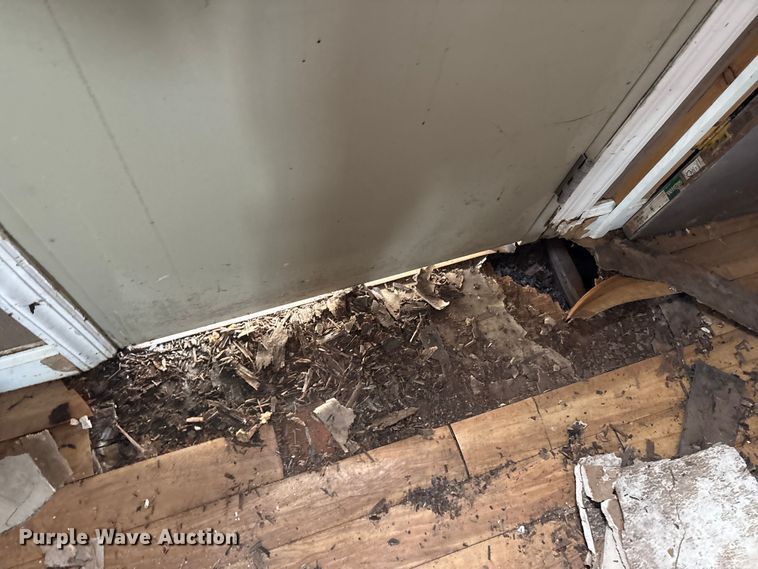 image for item DT2827 Skid mounted living quarters