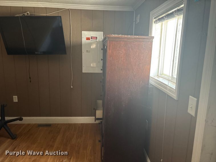 image for item DT2827 Skid mounted living quarters