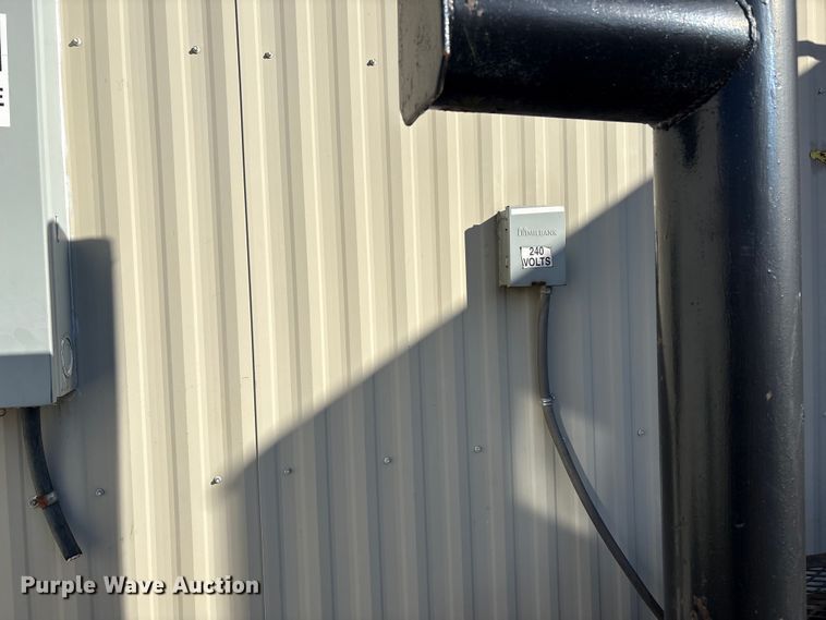 image for item DT2834 Skid mounted living quarters