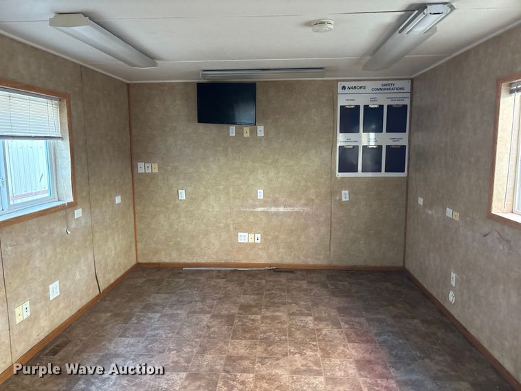 image for item DT2834 Skid mounted living quarters