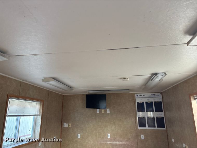 image for item DT2834 Skid mounted living quarters