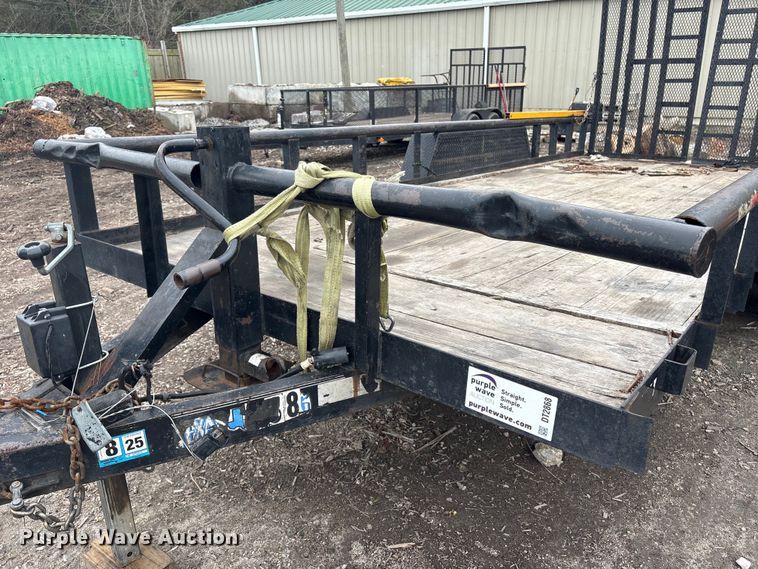 image for item DT2868 2007 Texas Bragg equipment trailer