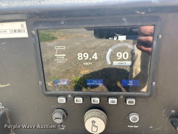 image for item DT2897 Miller Bobcat 265 welder/generator