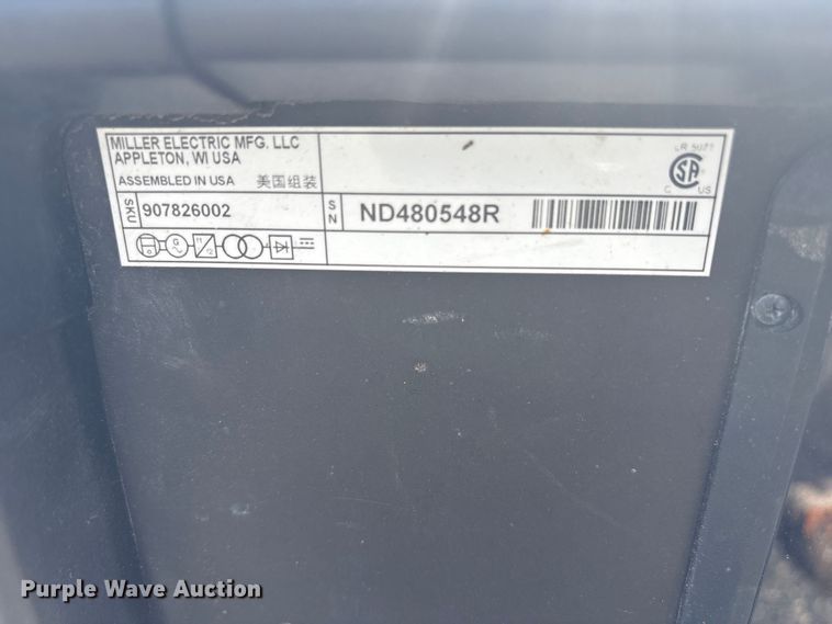 image for item DT2897 Miller Bobcat 265 welder/generator