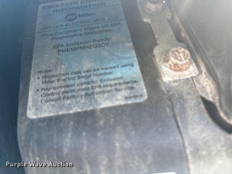 image for item DT2897 Miller Bobcat 265 welder/generator
