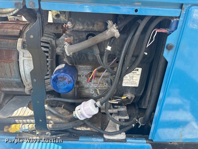 image for item DT2897 Miller Bobcat 265 welder/generator