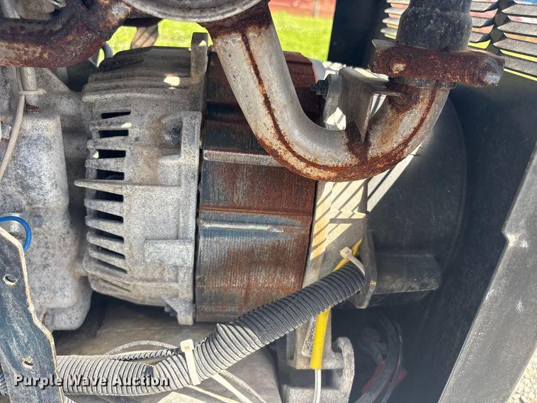 image for item DT2897 Miller Bobcat 265 welder/generator