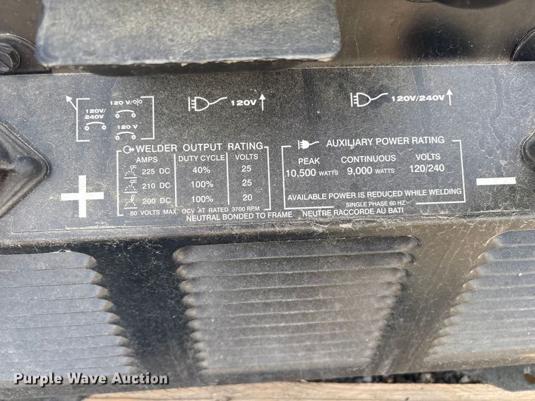 image for item DT2898 Lincoln Ranger 225 welder/generator