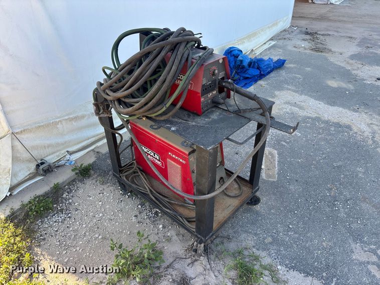 image for item DU0471 Lincoln Electric FLEXTEC 450 welder