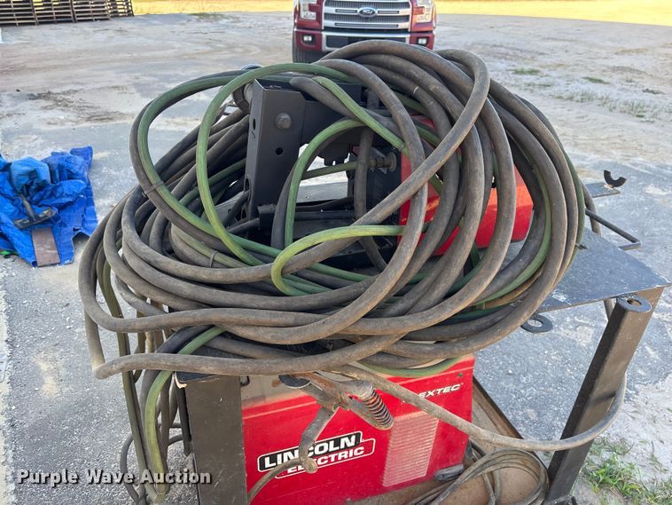 image for item DU0471 Lincoln Electric FLEXTEC 450 welder