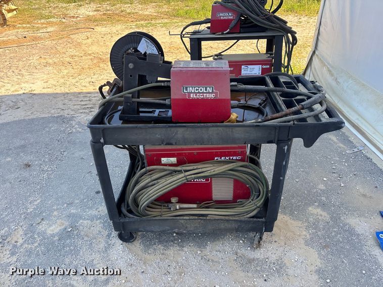 image for item DU0472 Lincoln Electric FLEXTEC 450 welder