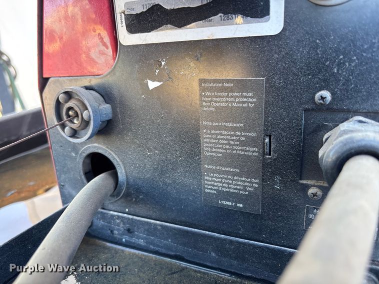 image for item DU0472 Lincoln Electric FLEXTEC 450 welder