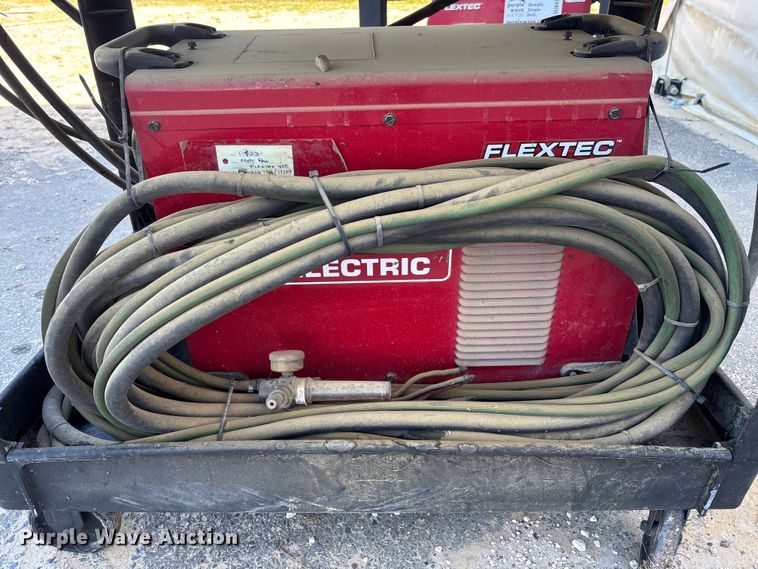 image for item DU0472 Lincoln Electric FLEXTEC 450 welder