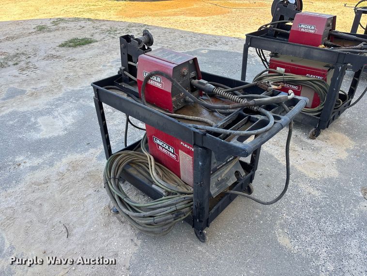 image for item DU0473 Lincoln Electric FLEXTEC 450 welder