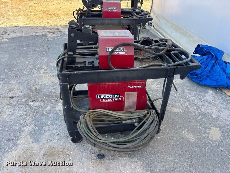image for item DU0473 Lincoln Electric FLEXTEC 450 welder