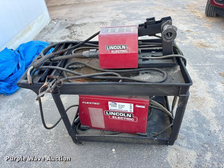 image for item DU0473 Lincoln Electric FLEXTEC 450 welder