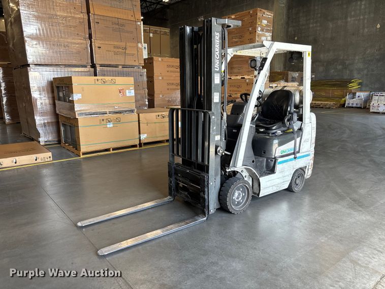 image for item DU0474 2018 UniCarriers CFS40 forklift