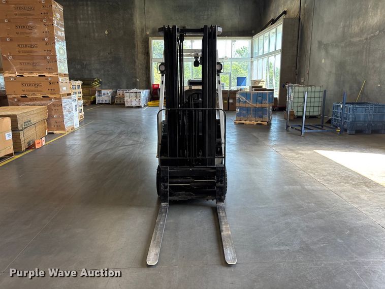 image for item DU0474 2018 UniCarriers CFS40 forklift