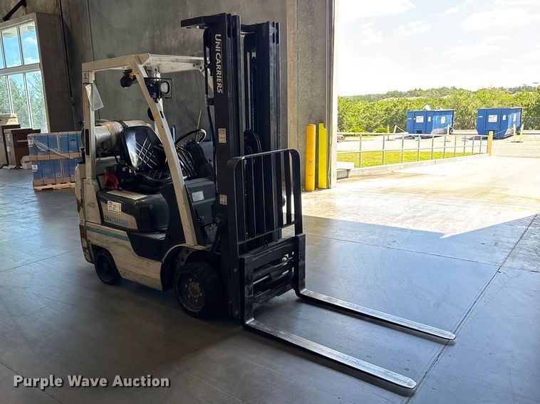 image for item DU0474 2018 UniCarriers CFS40 forklift