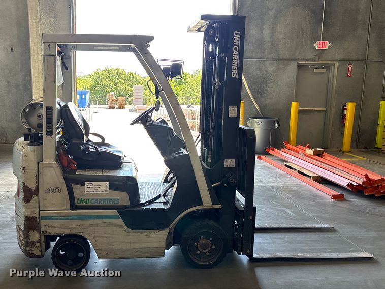 image for item DU0474 2018 UniCarriers CFS40 forklift