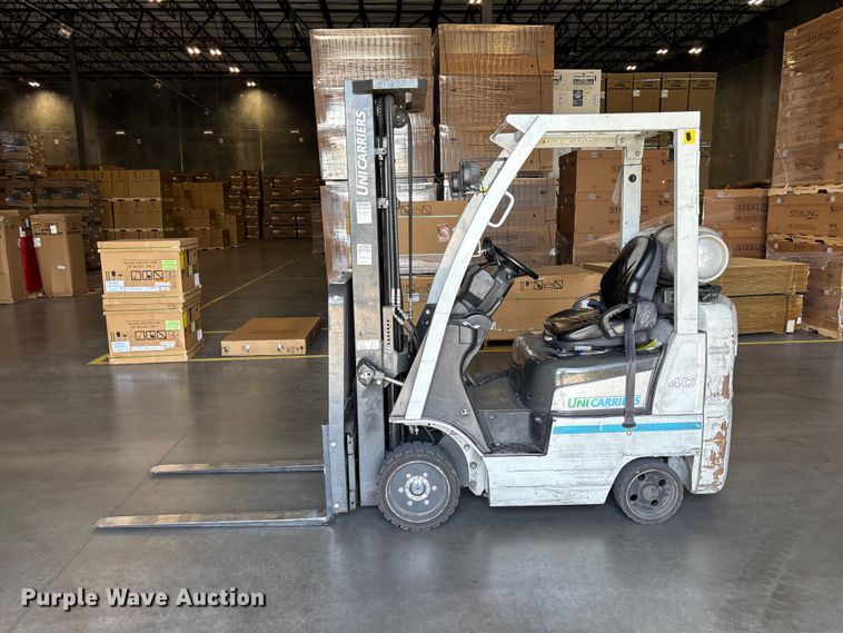 image for item DU0474 2018 UniCarriers CFS40 forklift