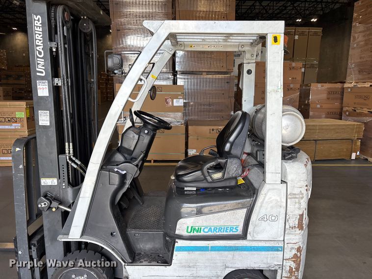 image for item DU0474 2018 UniCarriers CFS40 forklift