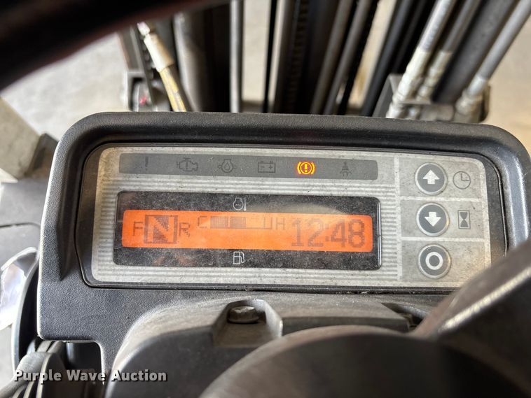 image for item DU0474 2018 UniCarriers CFS40 forklift