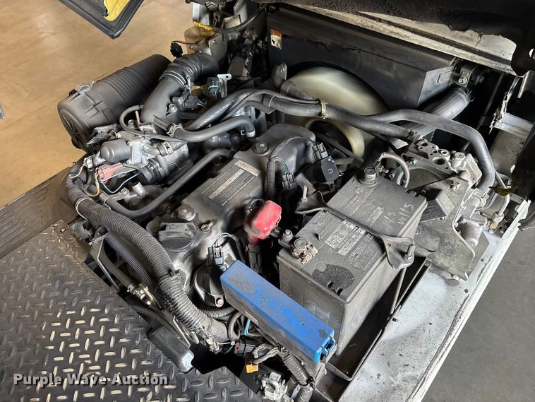 image for item DU0474 2018 UniCarriers CFS40 forklift